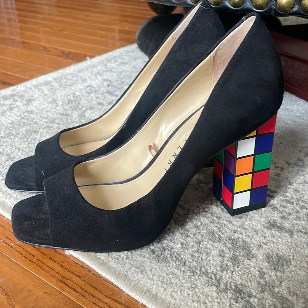 Katy Perry’s FABULOUS Rubiks Cube Heels!♥️